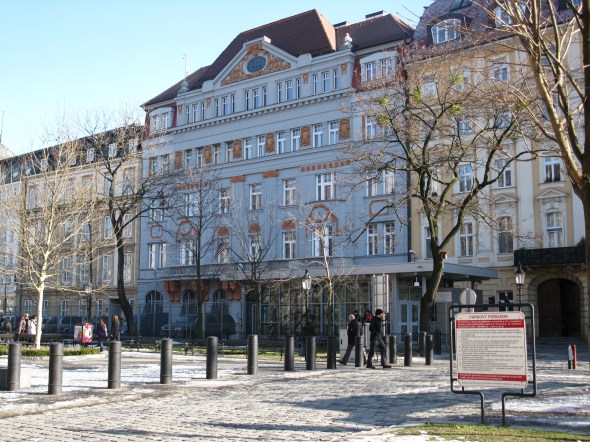 Hviezdoslavovo namestie